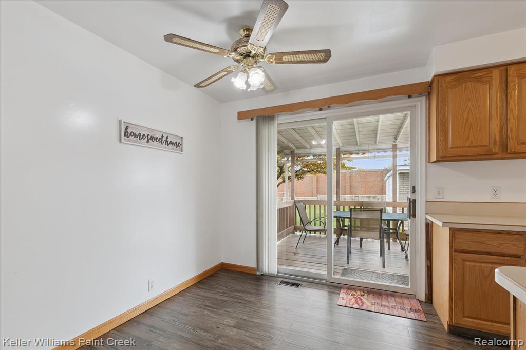 8457 Potomac Street, Center Line, MI 48015 — Photo 11