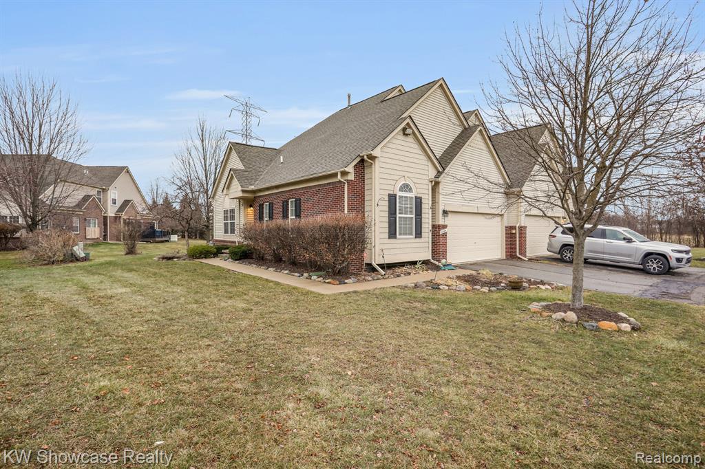43104 PROVIDENCE Lane, Canton, MI 48188 — Photo 3
