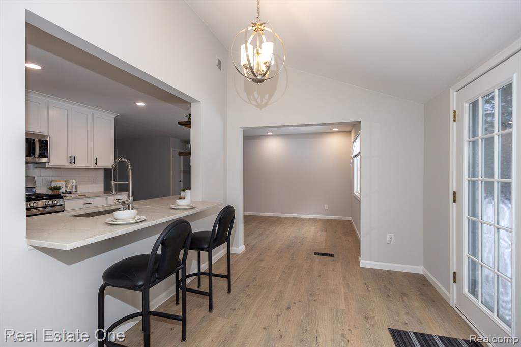 6407 Buxton Court, West Bloomfield, MI — Photo 15