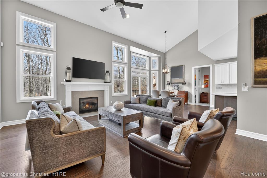 8098 Tilbury Court, Canton, MI 48187 — Photo 16