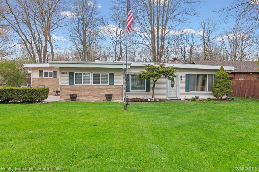3368 Clyde Drive, Burtchville, MI 48059 — Photo 3