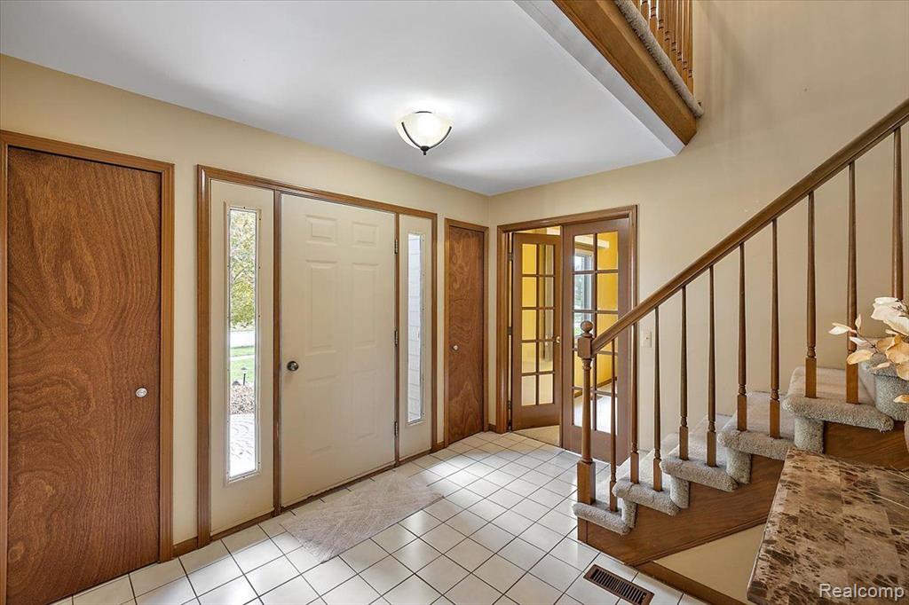 53335 GREGORY Drive, Macomb, MI 48042 — Photo 17