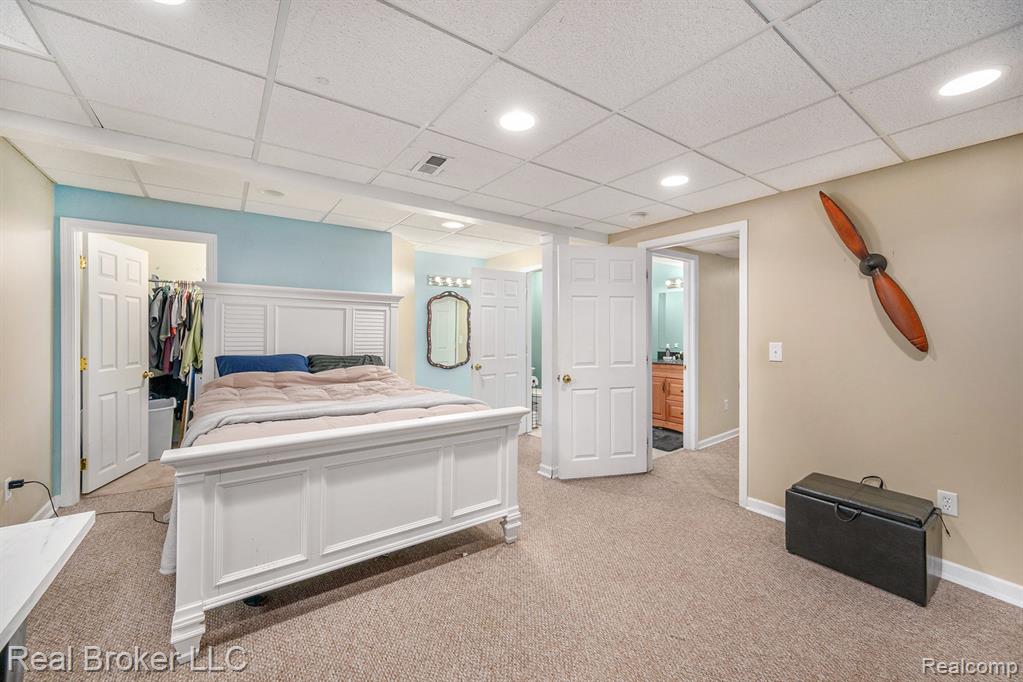 50155 OXFORD Drive, Macomb, MI 48044 — Photo 19
