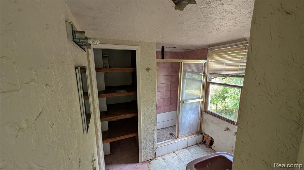 53 N Midland Drive, Pontiac, MI 48342 — Photo 21