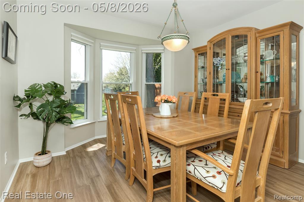 4749 Parkridge Drive, Waterford, MI 48329 — Photo 9