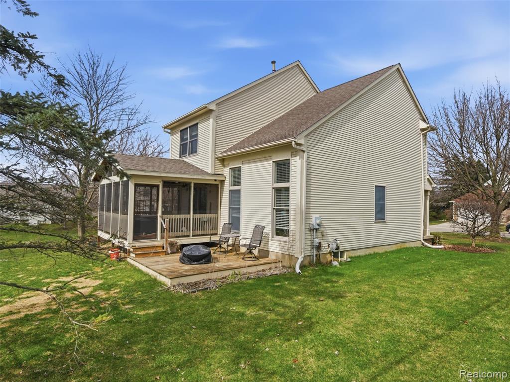 567 Greens Way Boulevard, Lapeer, MI 48446 — Photo 31