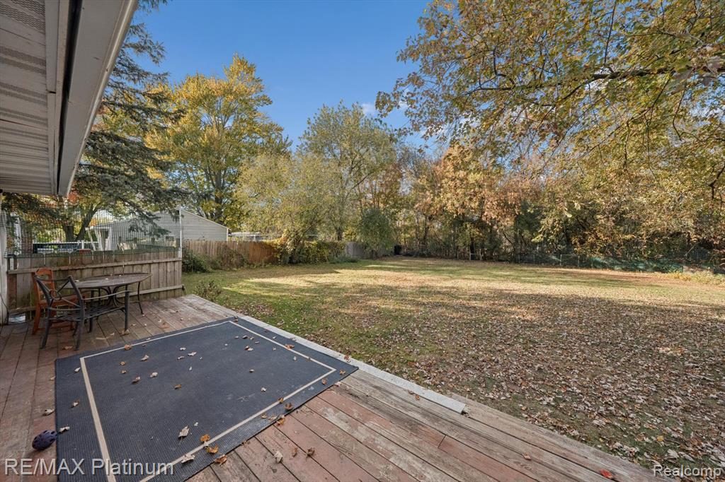 53970 10 Mile Road, South Lyon, MI 48178 — Photo 19