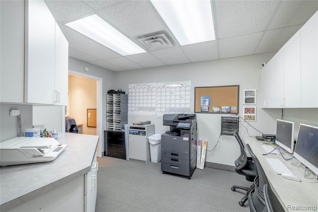 8200 S Saginaw Street, 500, Grand Blanc, MI 48439 — Photo 10