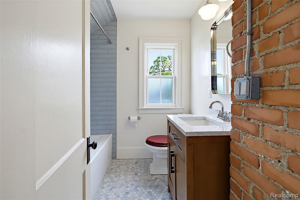 2476 Beals Street, Detroit, MI 48214 — Photo 23