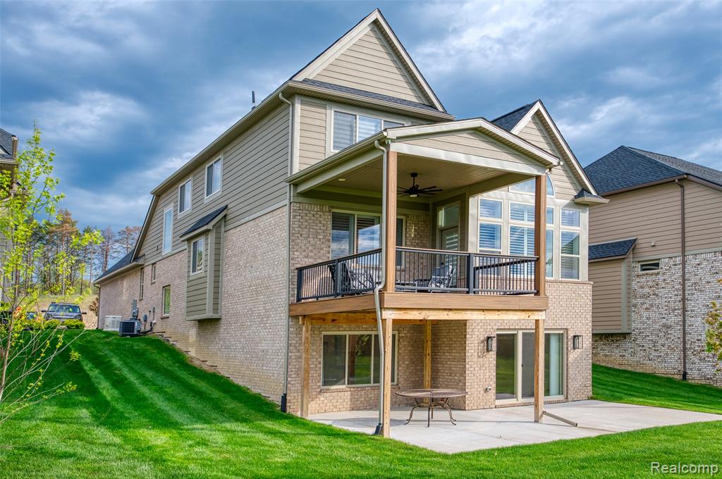 8250 Stoney Creek Drive, South Lyon, MI 48178 — Photo 41
