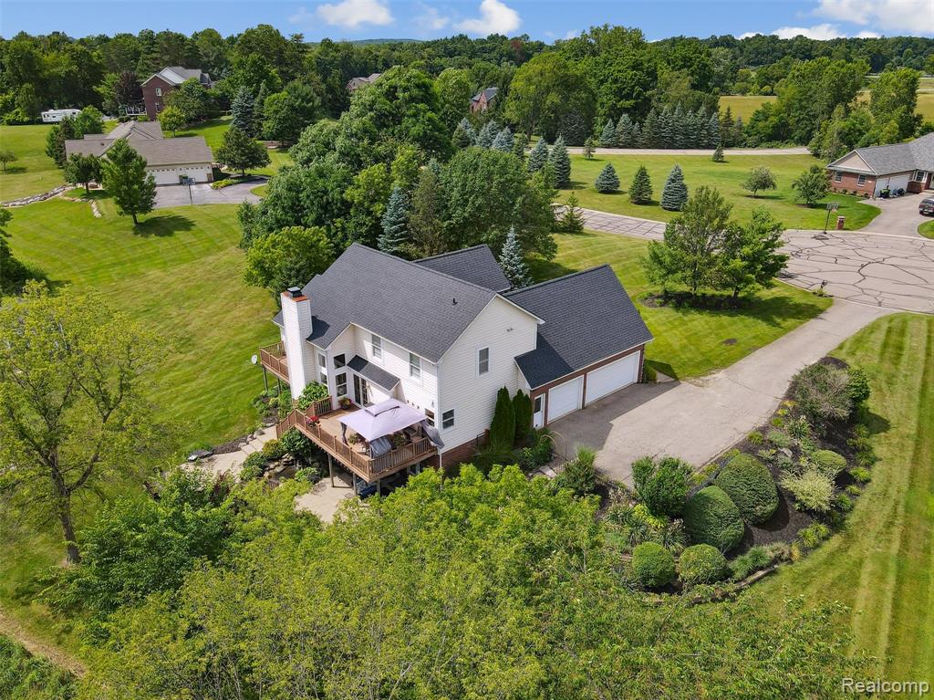 945 Gray Fox Court, Howell, MI 48843 — Photo 71