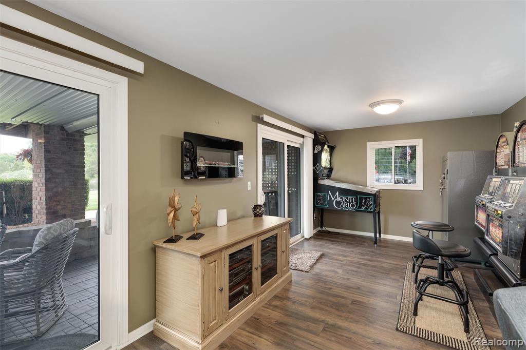8950 Riverview, Pinckney, MI 48169 — Photo 34