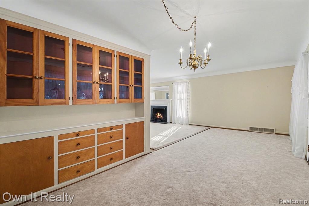 746 S Highland Street, Dearborn, MI 48124 — Photo 8
