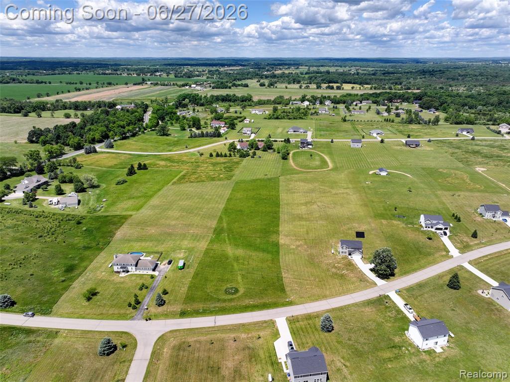 17208 Country Lane, Manchester, MI 48158