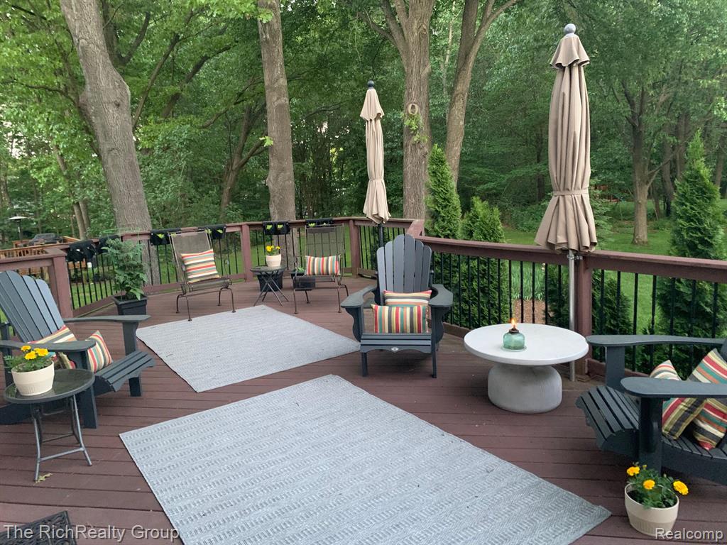 2227 Pine Bluffs Court, Highland, MI — Photo 30