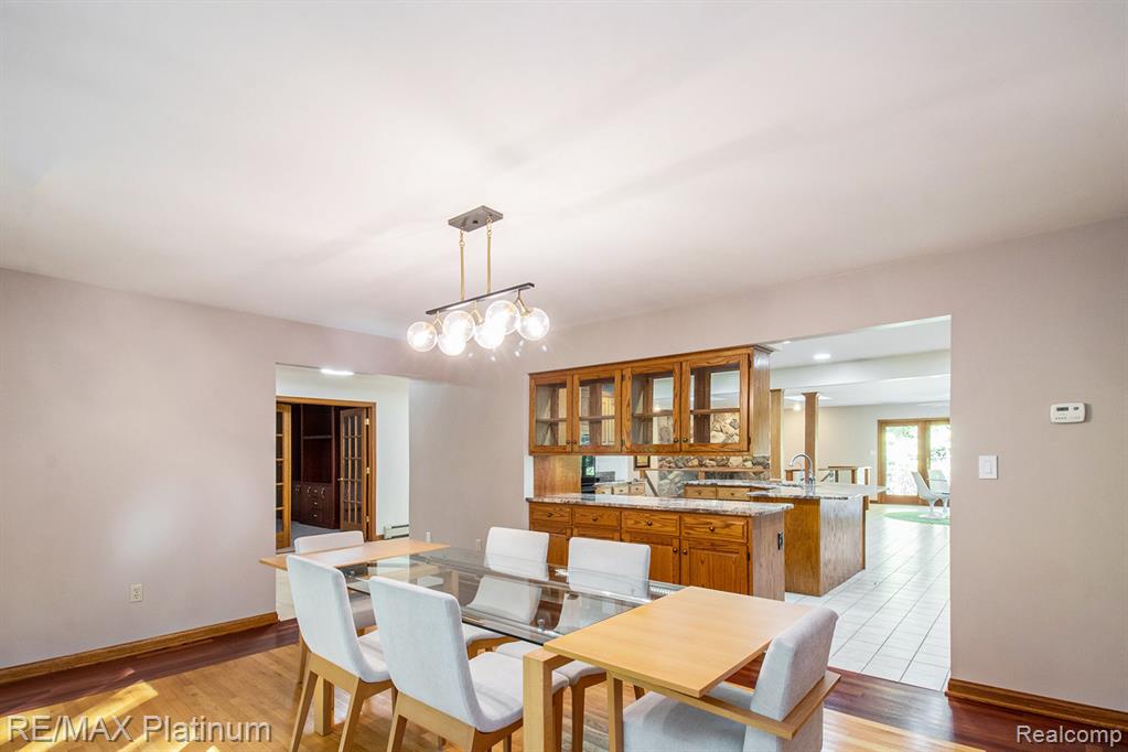 4352 Fenton Road, Hartland, MI 48353 — Photo 12