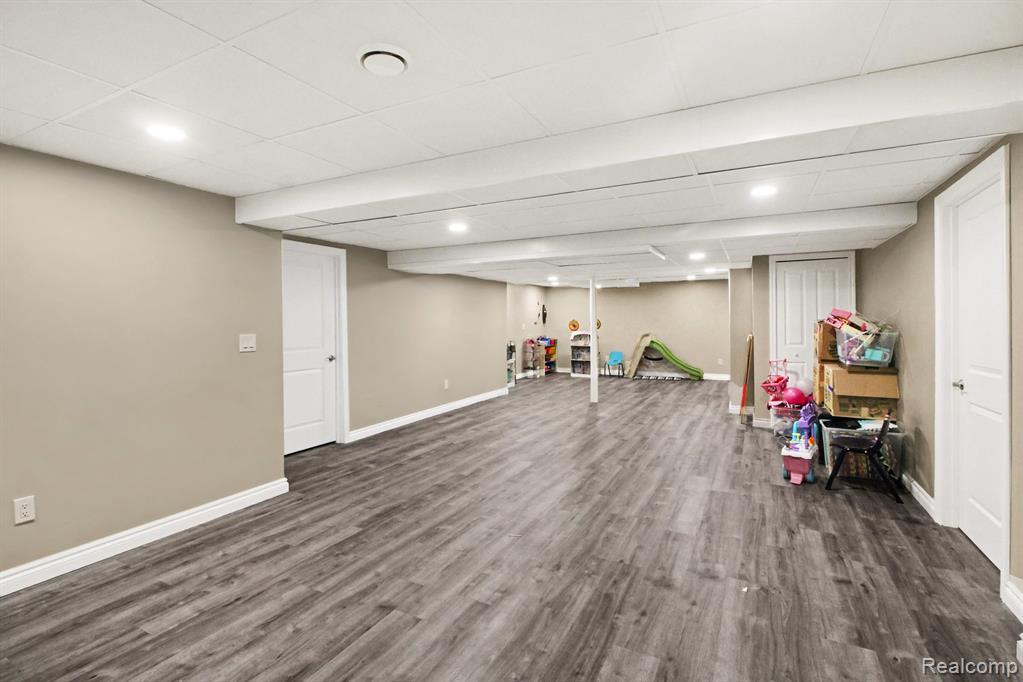 50371 LANGLEY Drive, Novi, MI — Photo 26