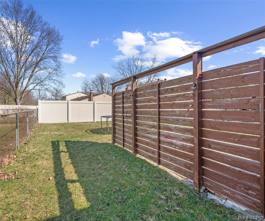 923 Kings Way, Canton, MI 48188 — Photo 59