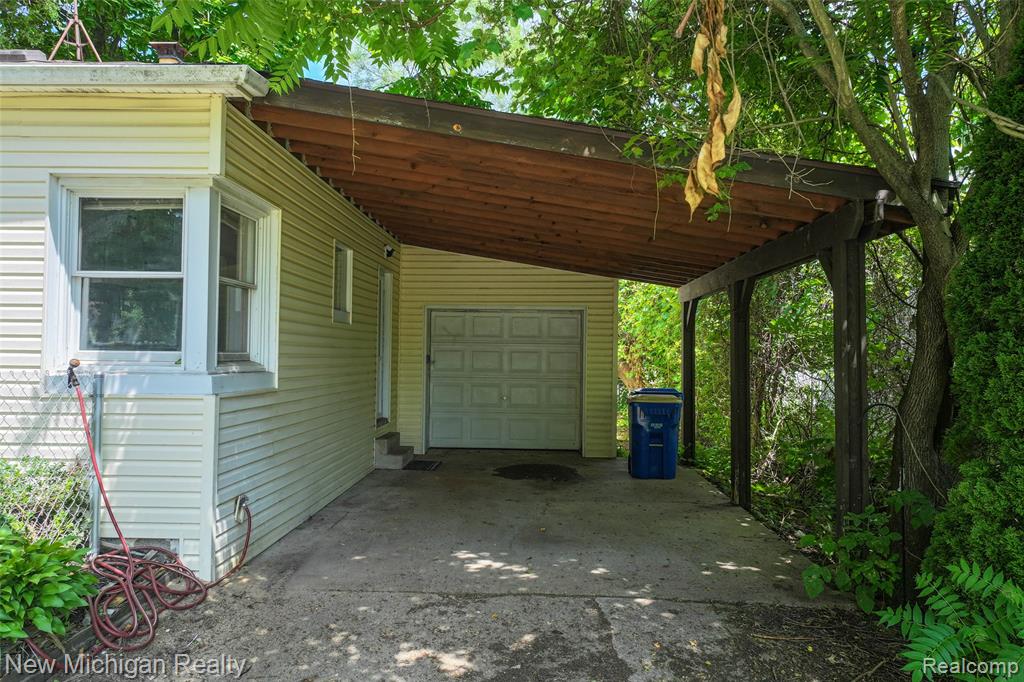 6110 Hackett, Waterford, MI 48327 — Photo 7