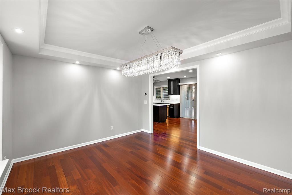 4696 PIER Court, Troy, MI 48098 — Photo 7