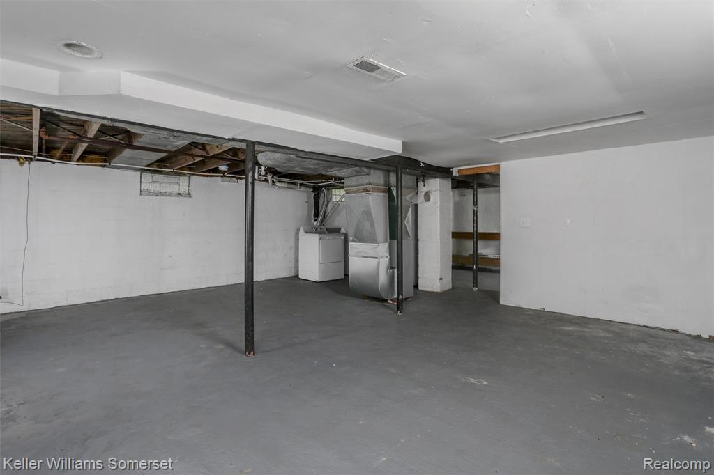 664 Emerson Avenue, Pontiac, MI 48340 — Photo 17