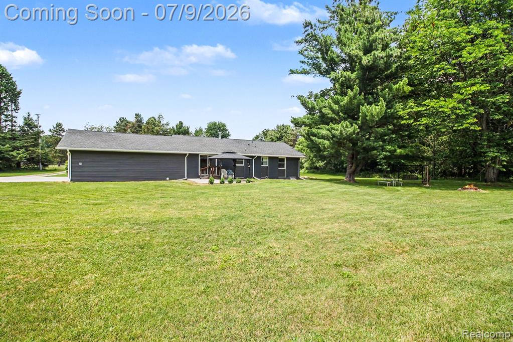 2176 Kingston Drive, Pinckney, MI 48169 — Photo 18