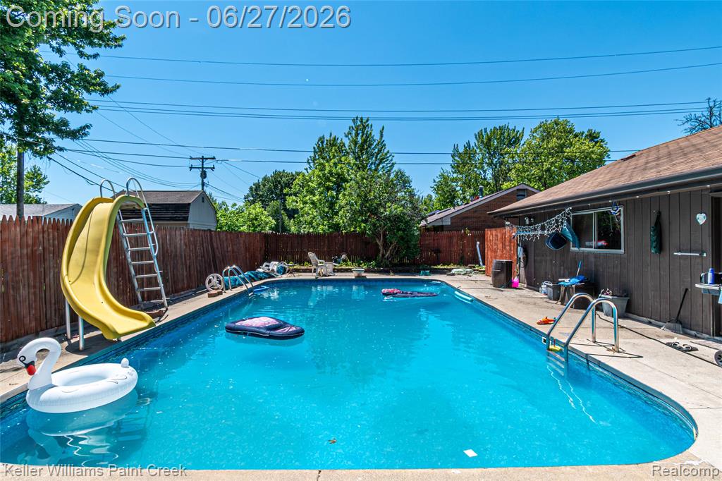 20510 Luna Street, Clinton Twp, MI 48035 — Photo 34