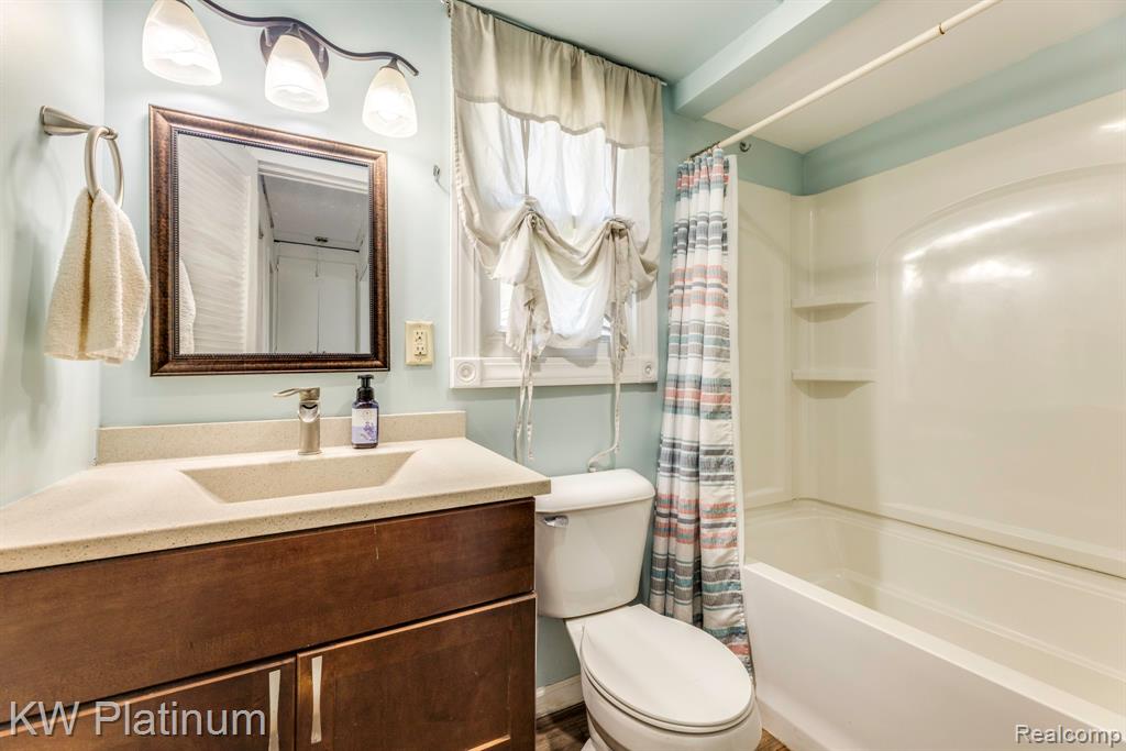 7377 Dogwood Road, Lexington, MI 48450 — Photo 17