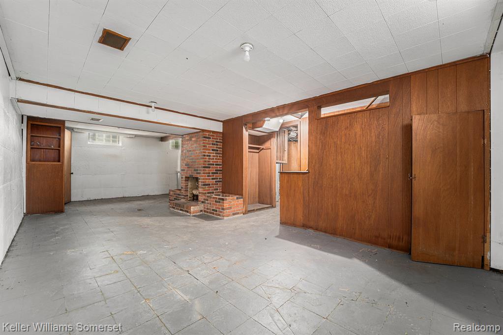 6306 Farmbrook Street, Detroit, MI 48224 — Photo 12