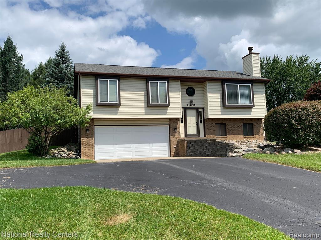 860 BALD EAGLE LAKE Road, Ortonville, MI 48462 — Photo 49