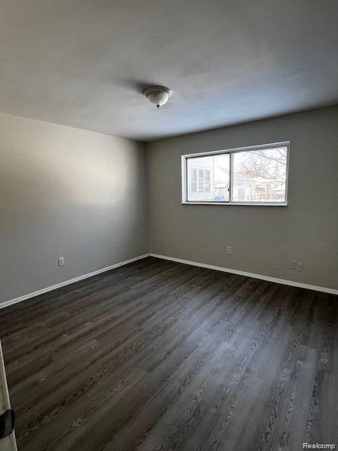 5626 Merrick Street, Dearborn Heights, MI 48125 — Photo 17
