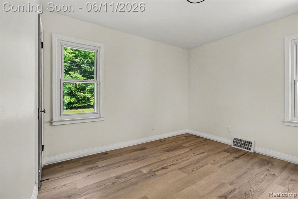 11311 Tecumseh, Redford, MI 48239 — Photo 12