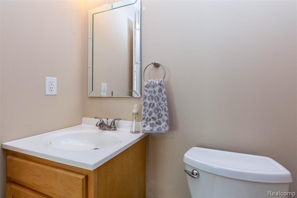 3280 Royal Avenue, Berkley, MI 48072 — Photo 31