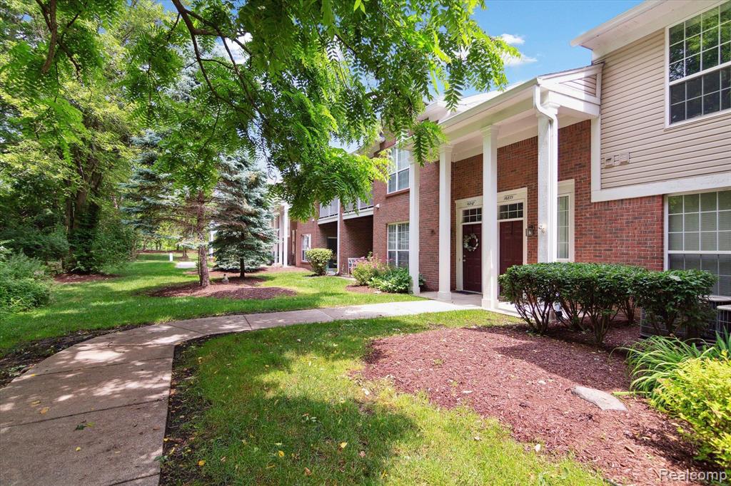 16871 DOVER Drive, Northville, MI 48168 — Photo 3