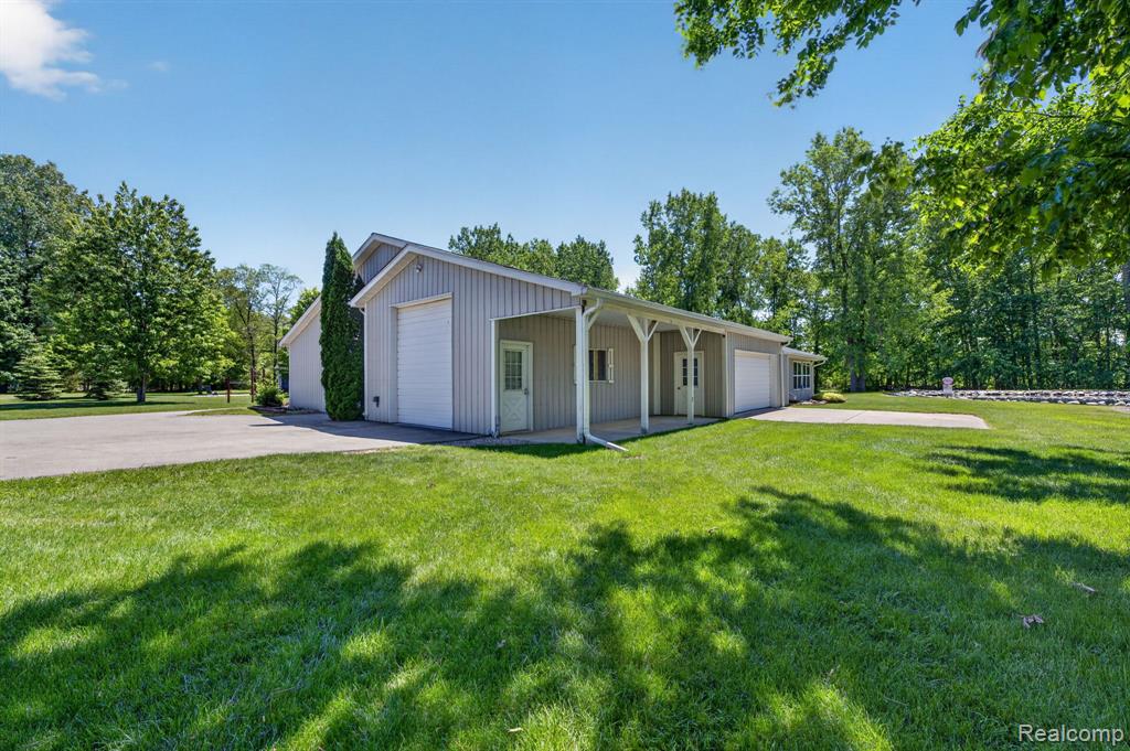 9353 Hill Road, Swartz Creek, MI 48473 — Photo 73