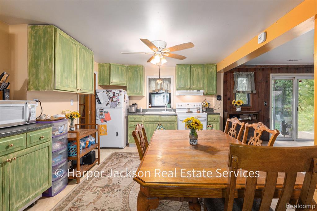 5621 Beard Road, Byron, MI 48418 — Photo 11