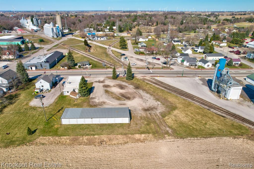 9739 SAGINAW Street, Reese, MI — Photo 35
