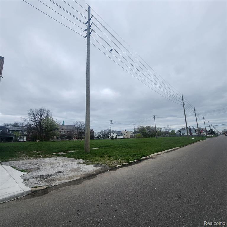 2363 ELMHURST Street, Detroit, MI 48206