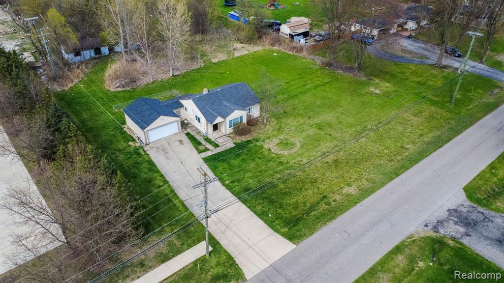 8175 BELLMAN, Shelby Twp, MI 48316 — Photo 34