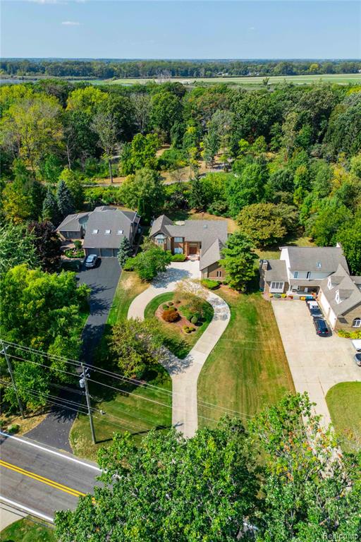 29462 East River Road, Grosse Ile, MI 48138 — Photo 68