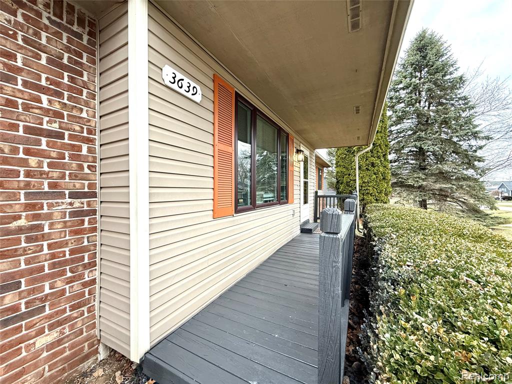 3639 Loch Drive, Highland, MI — Photo 41