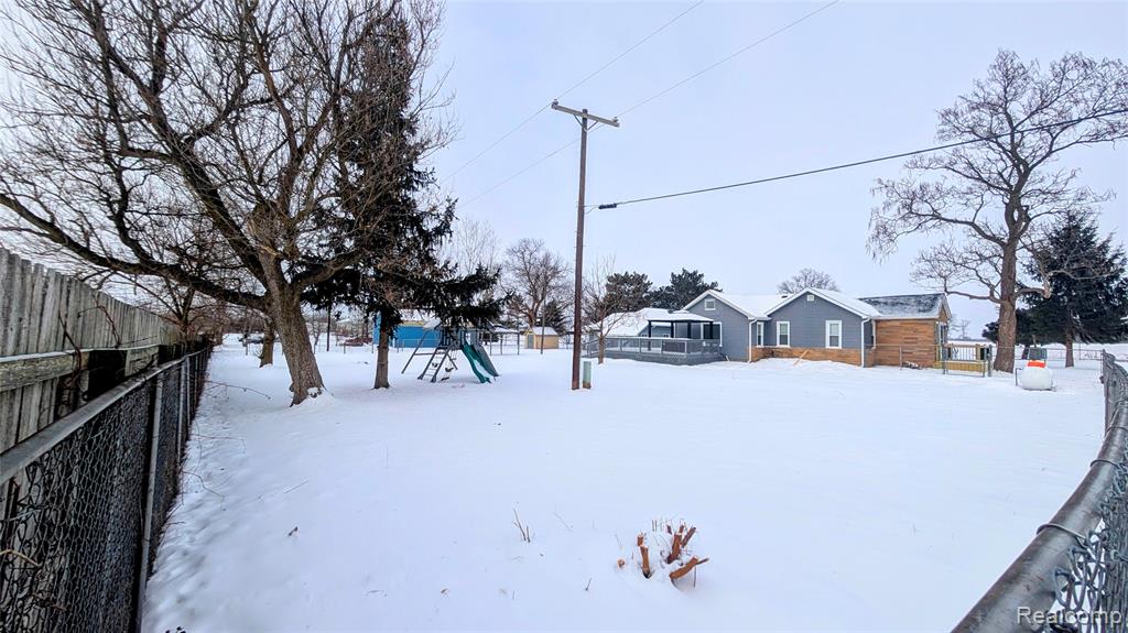 11012 Duffield Road, Gaines Vlg, MI 48436 — Photo 32