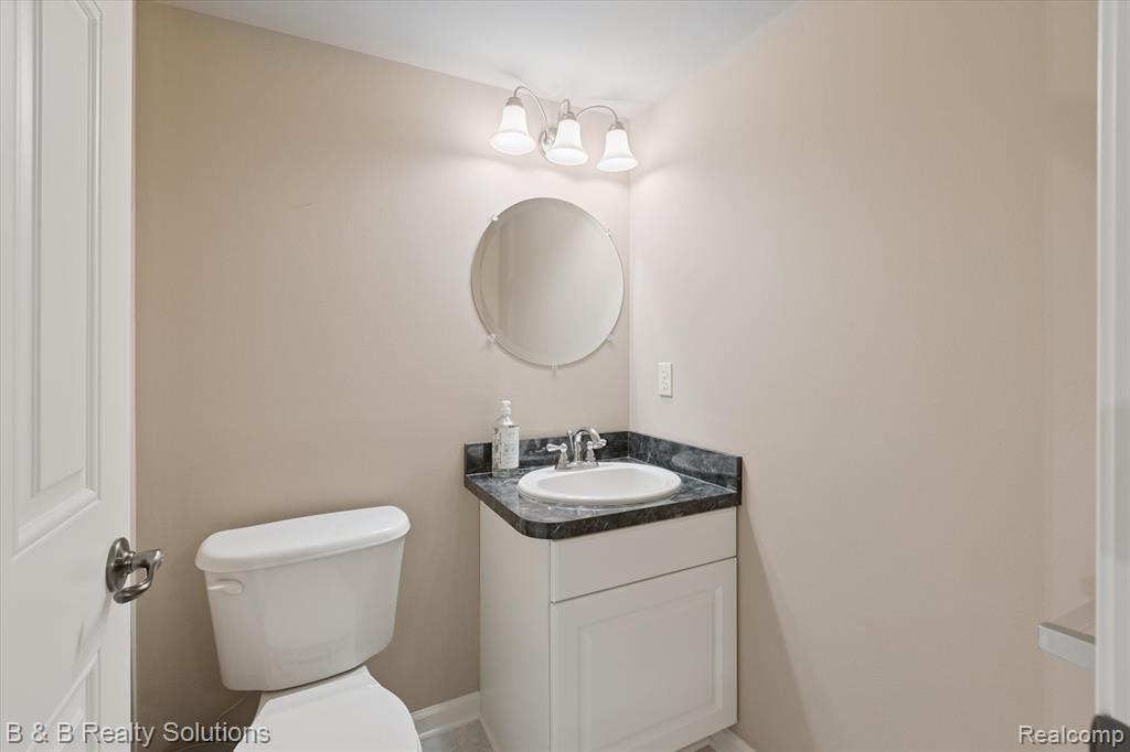 5782 Deer Meadow Trail, North Branch, MI 48461 — Photo 40