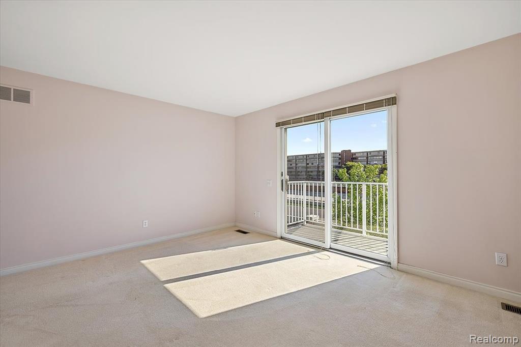 9000 Harbor Place Drive, Saint Clair Shores, MI 48080 — Photo 33