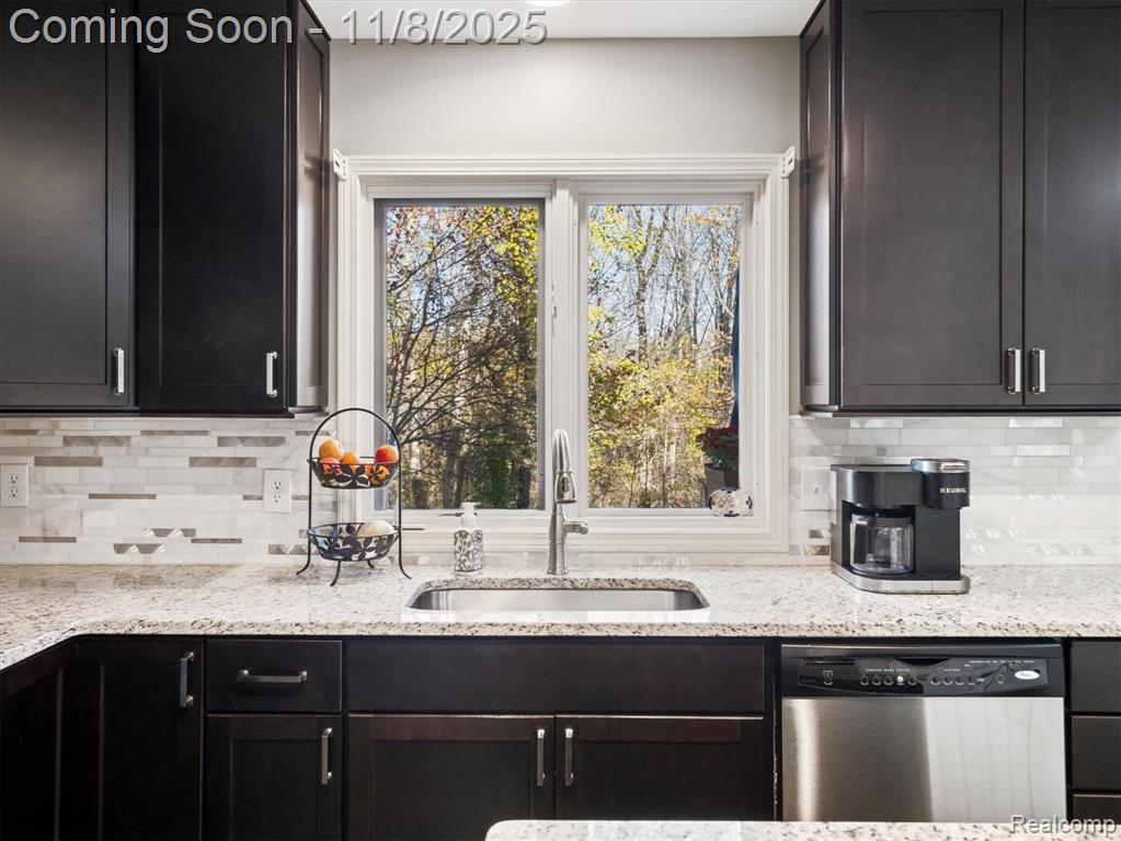1255 Andover Drive, Wixom, MI 48393 — Photo 22
