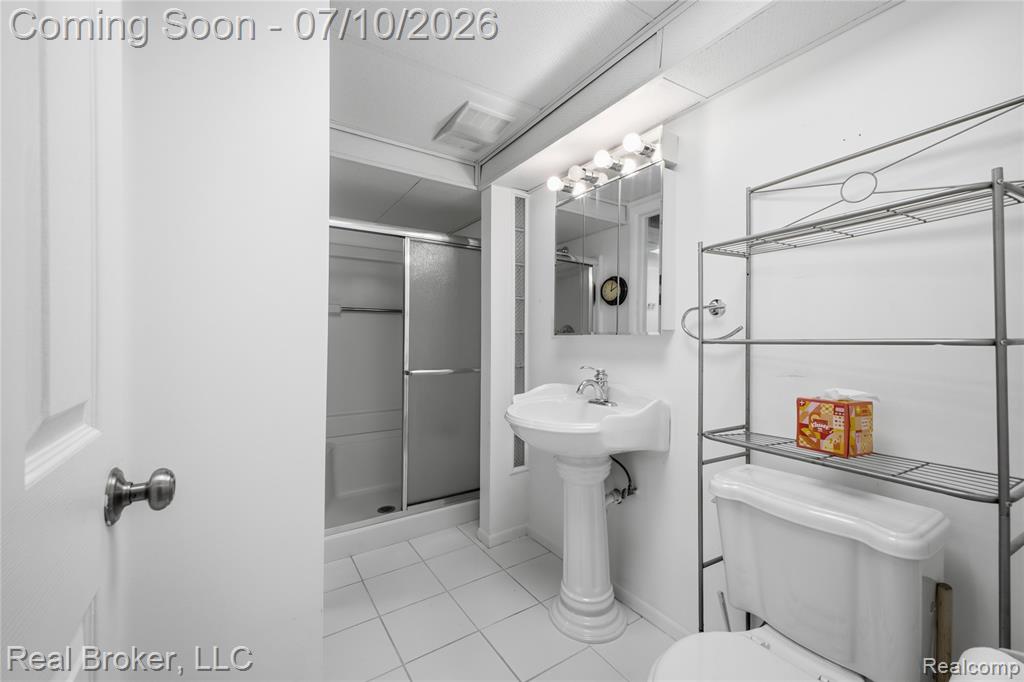 40424 Newport Drive, 73, Plymouth, MI 48170 — Photo 21