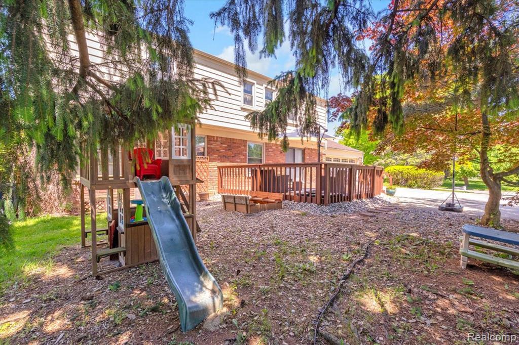 4055 Old Dominion Drive, West Bloomfield, MI 48323 — Photo 37
