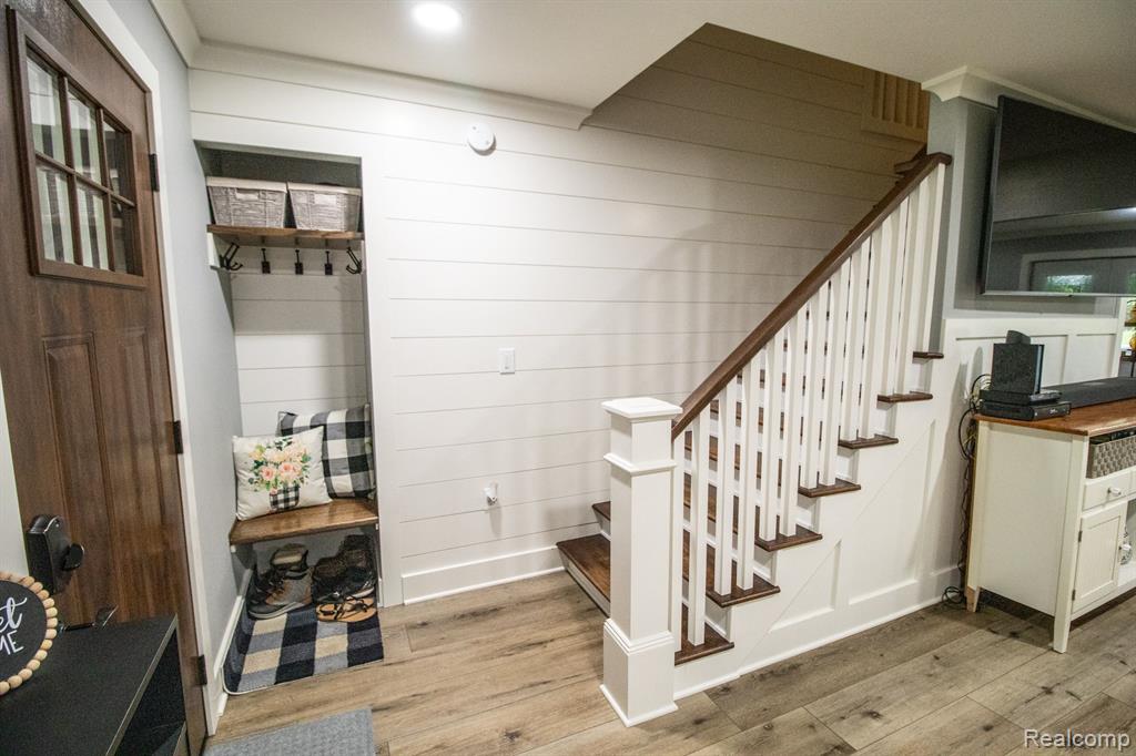 4585 Burt Road, Birch Run, MI 48415 — Photo 34