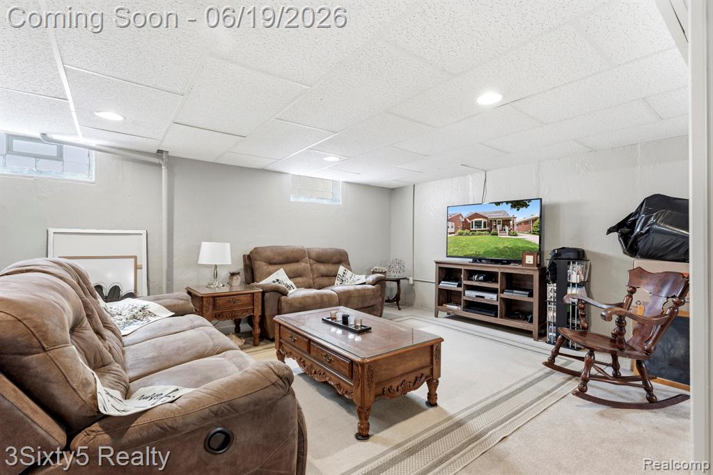 7646 Robinson Avenue, Allen Park, MI 48101 — Photo 18