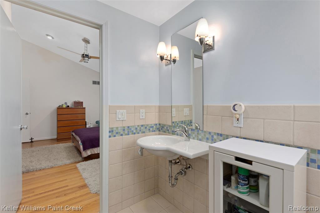 719 N Melborn Street, Dearborn, MI 48128 — Photo 19
